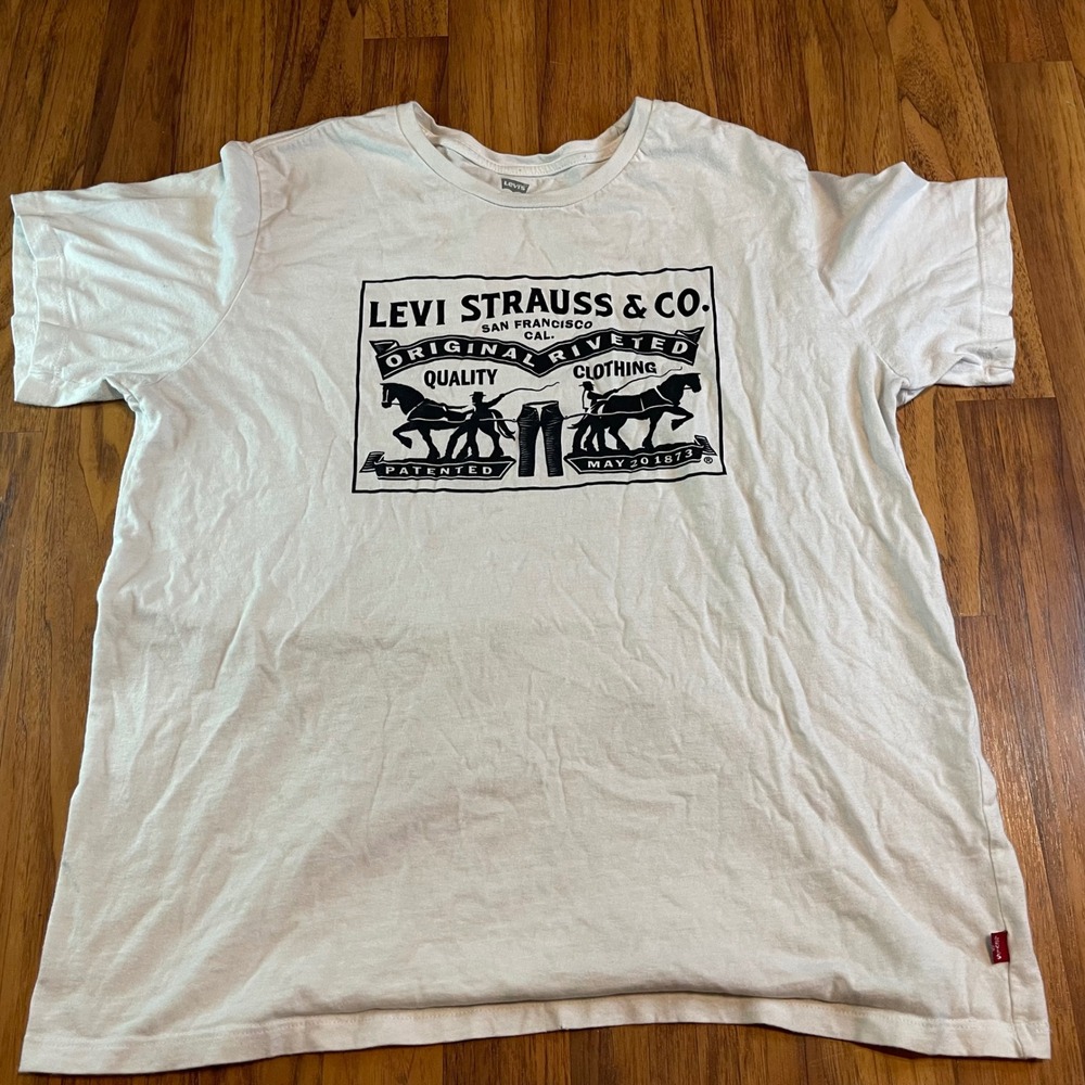 Levi Strauss Mens Large White Two Horse Graphic T-Shirt Cotton Short Sleeve Tee